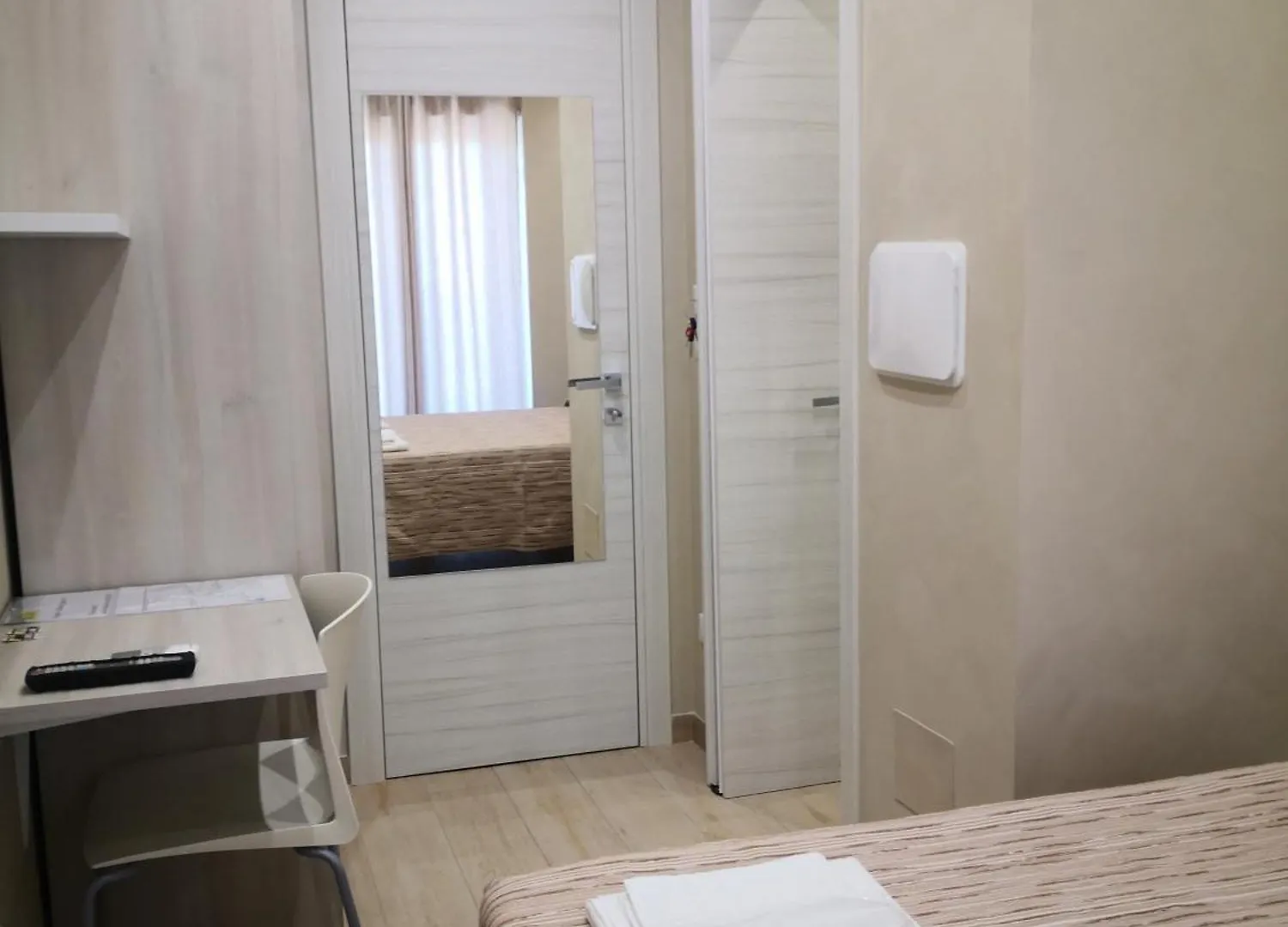 Gida Room Metro B Monti Tiburtini Roma Homestay